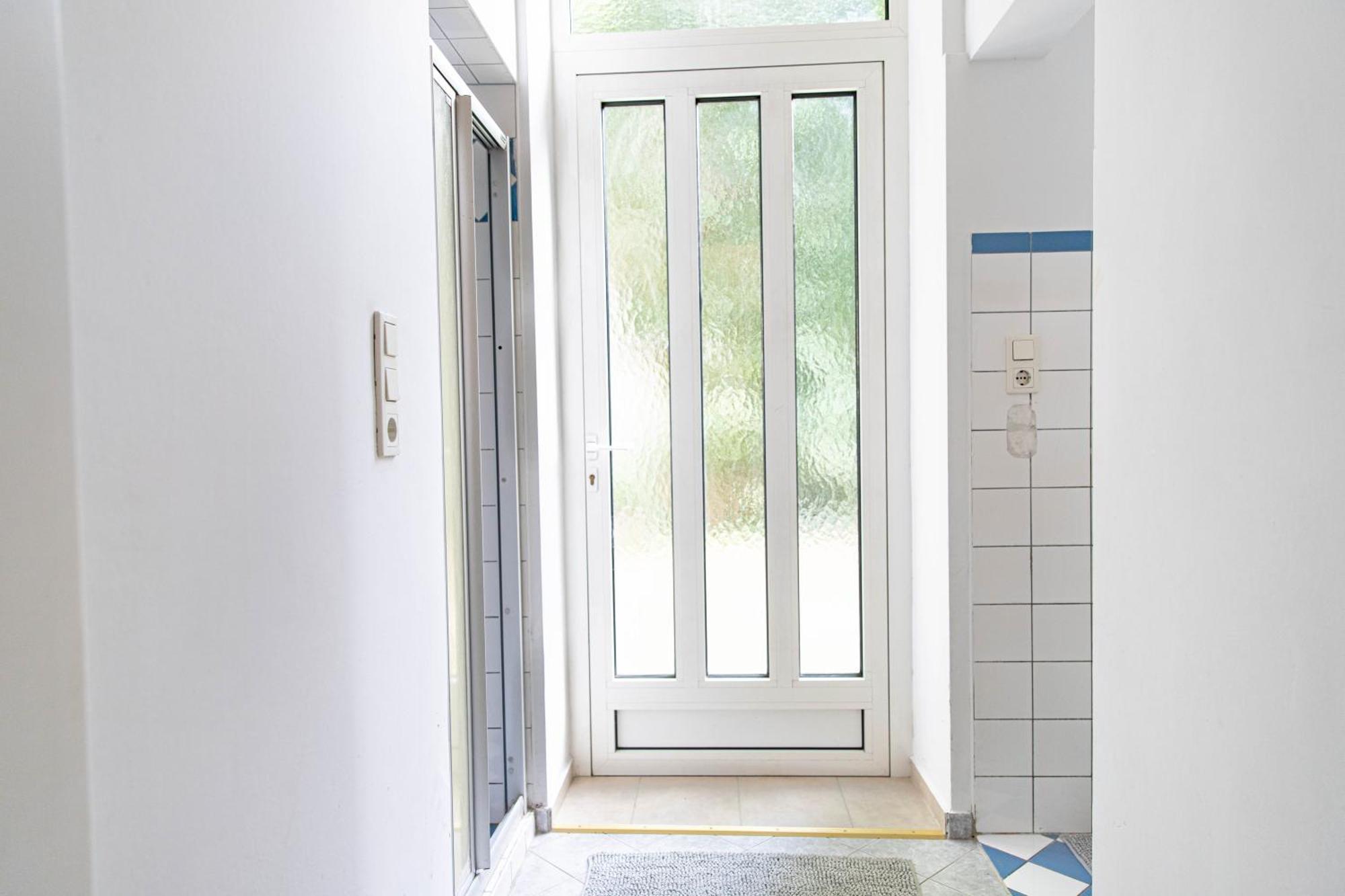 Spacious Apartment, 3 Min To U1 Reumannplatz Vienna Exterior photo
